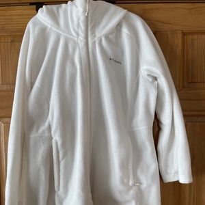 Cream colored Columbia Jacket